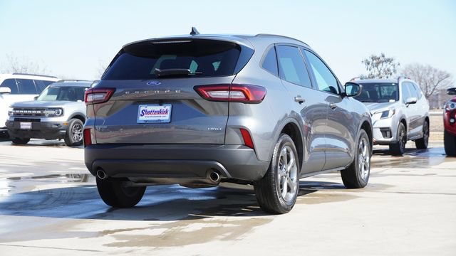 Used 2025 Ford Escape ST-Line AWD/4WD image 9