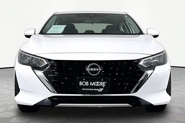 Used 2025 Nissan Sentra S FWD image 2