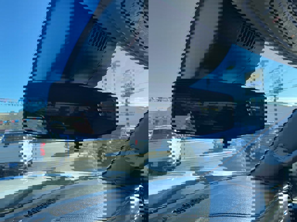 Used 2024 Chevrolet Silverado 2500 LT AWD/4WD image 40