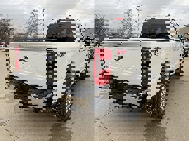 New 2026 Ford F250 Lariat w/ Lariat Premium Package image 3