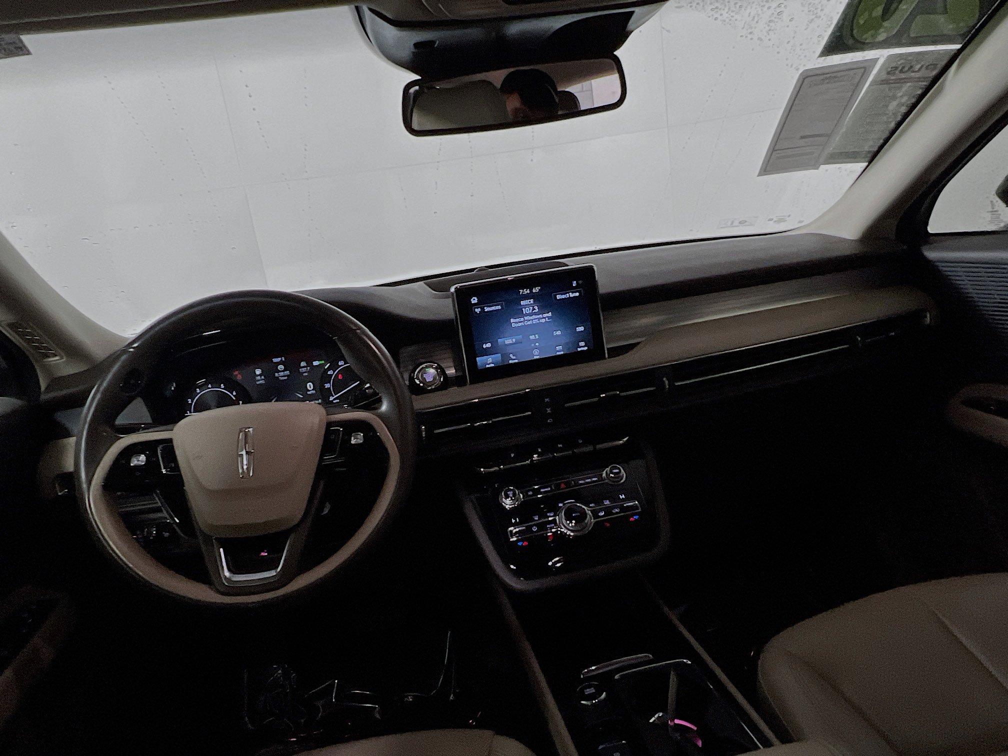 Used 2020 Lincoln Corsair FWD w/ Convenience Package image 30