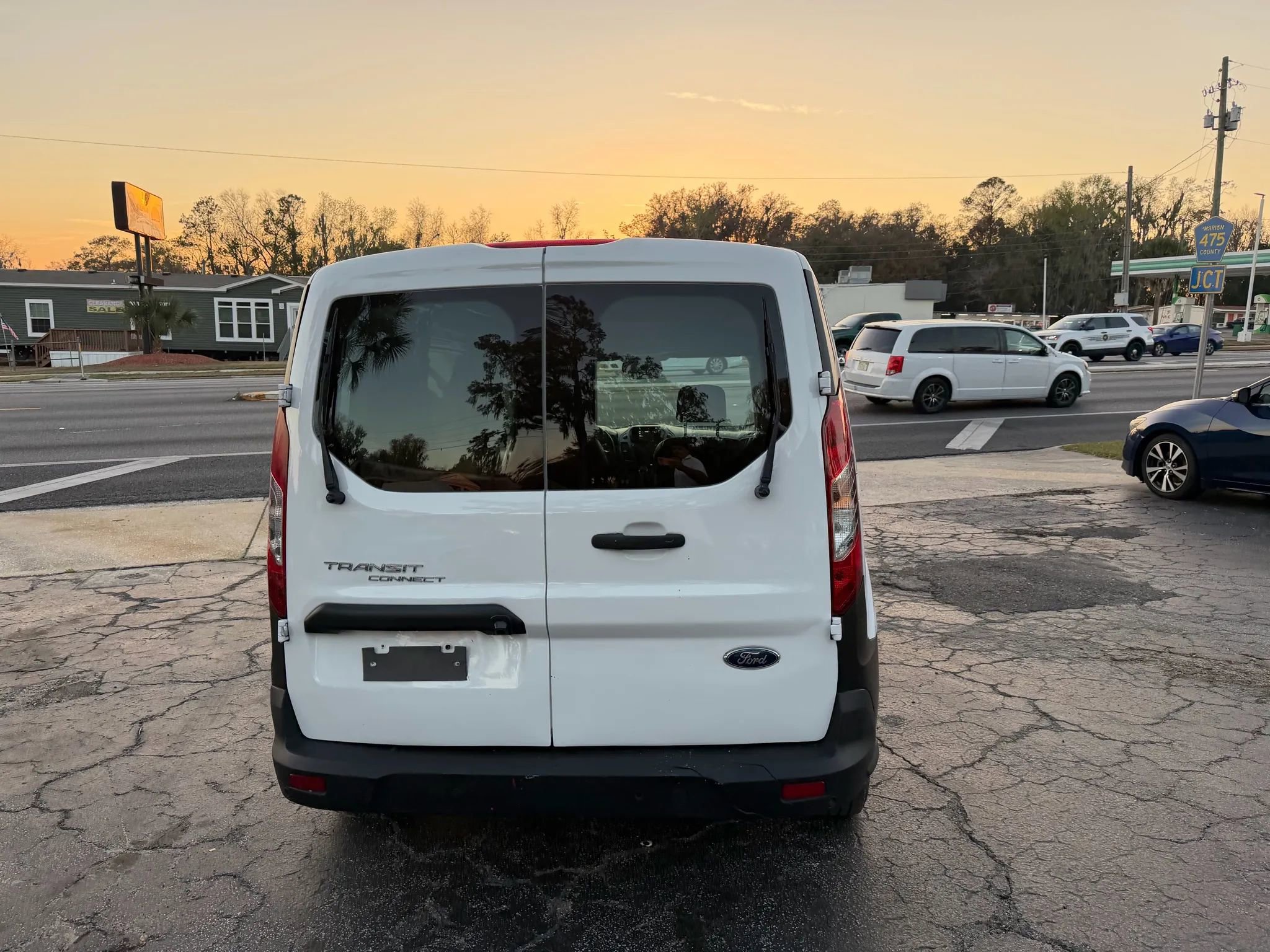 Used 2020 Ford Transit Connect XL image 6