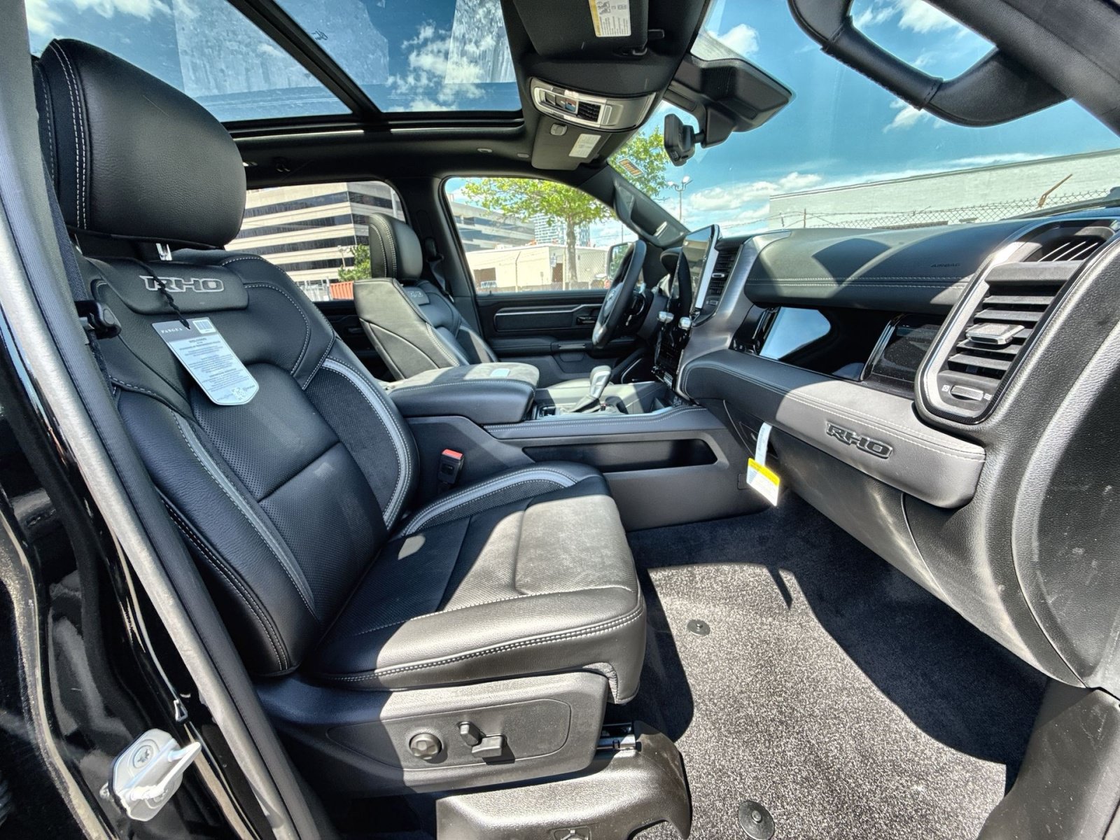 New 2026 RAM 1500 RHO w/ RHO Level 1 Equipment Group AWD/4WD image 32