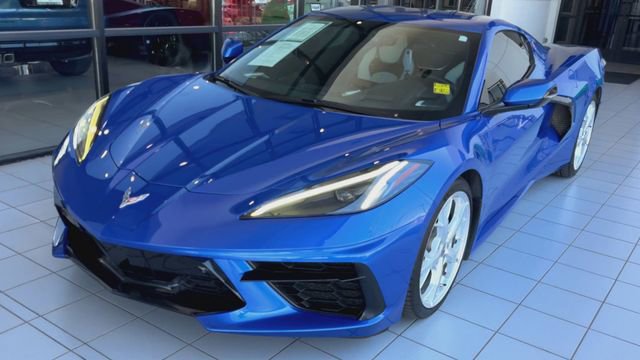 Used 2020 Chevrolet Corvette Stingray Preferred Cpe w/ 2LT Preferred Equipment Group RWD image 8