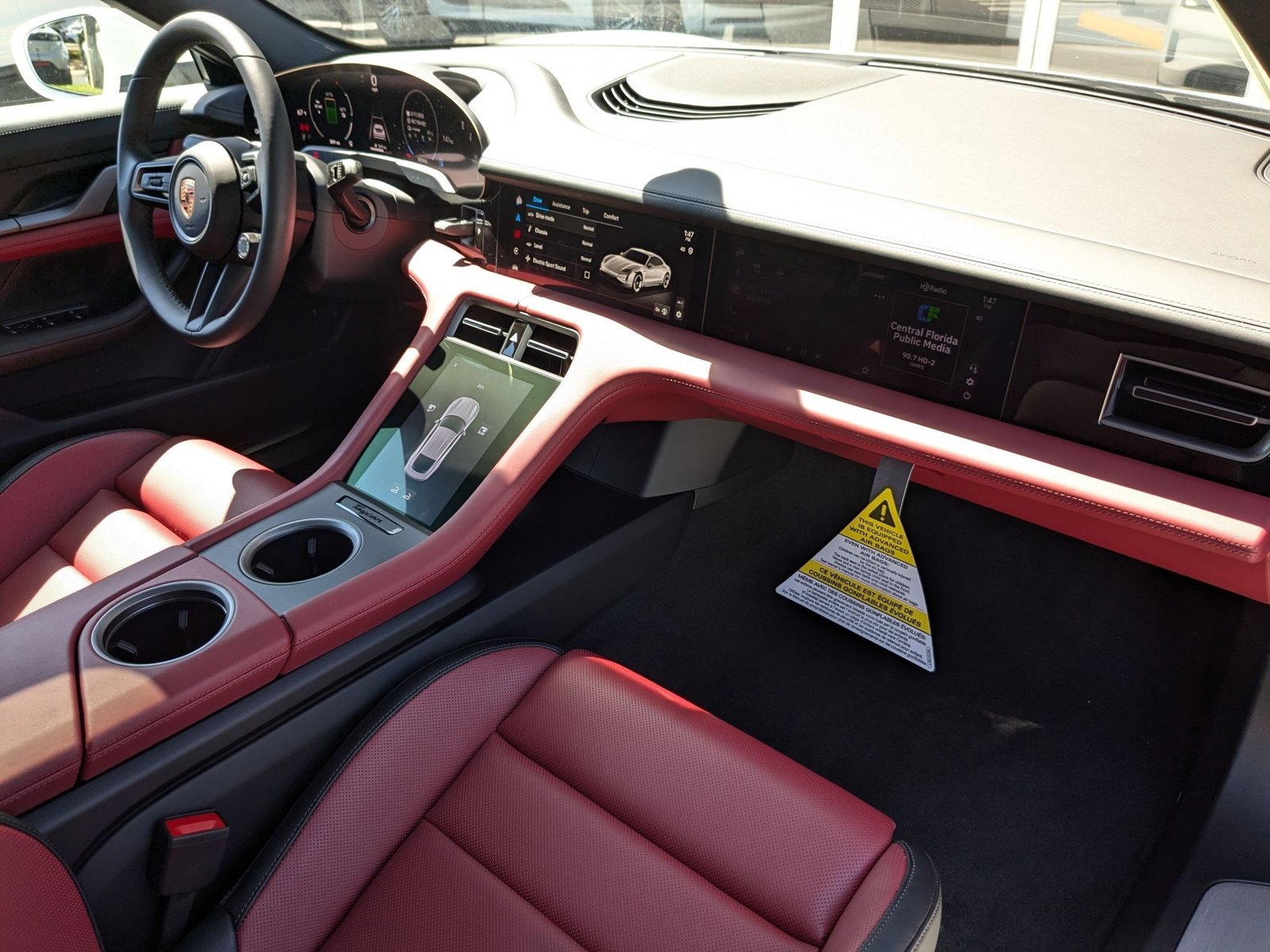 New 2025 Porsche Taycan 4S AWD/4WD image 26
