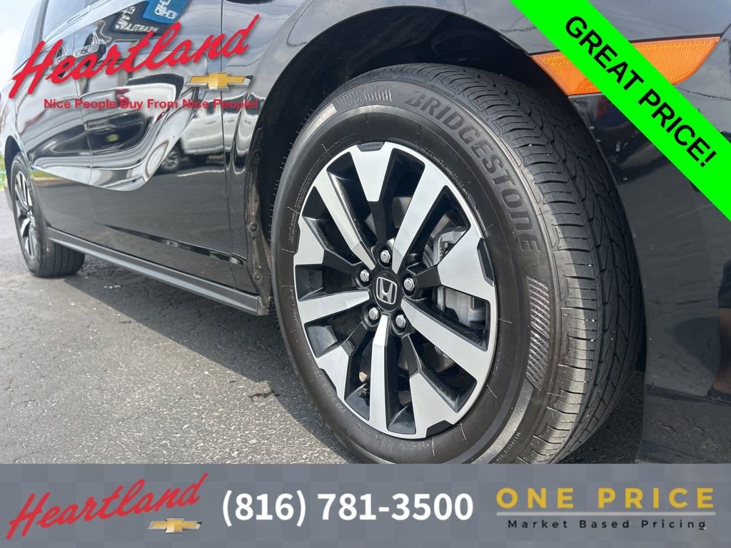 Used 2025 Honda Odyssey EX-L image 11