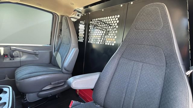 Used 2024 GMC Savana 2500 w/ Driver Convenience Package RWD image 20