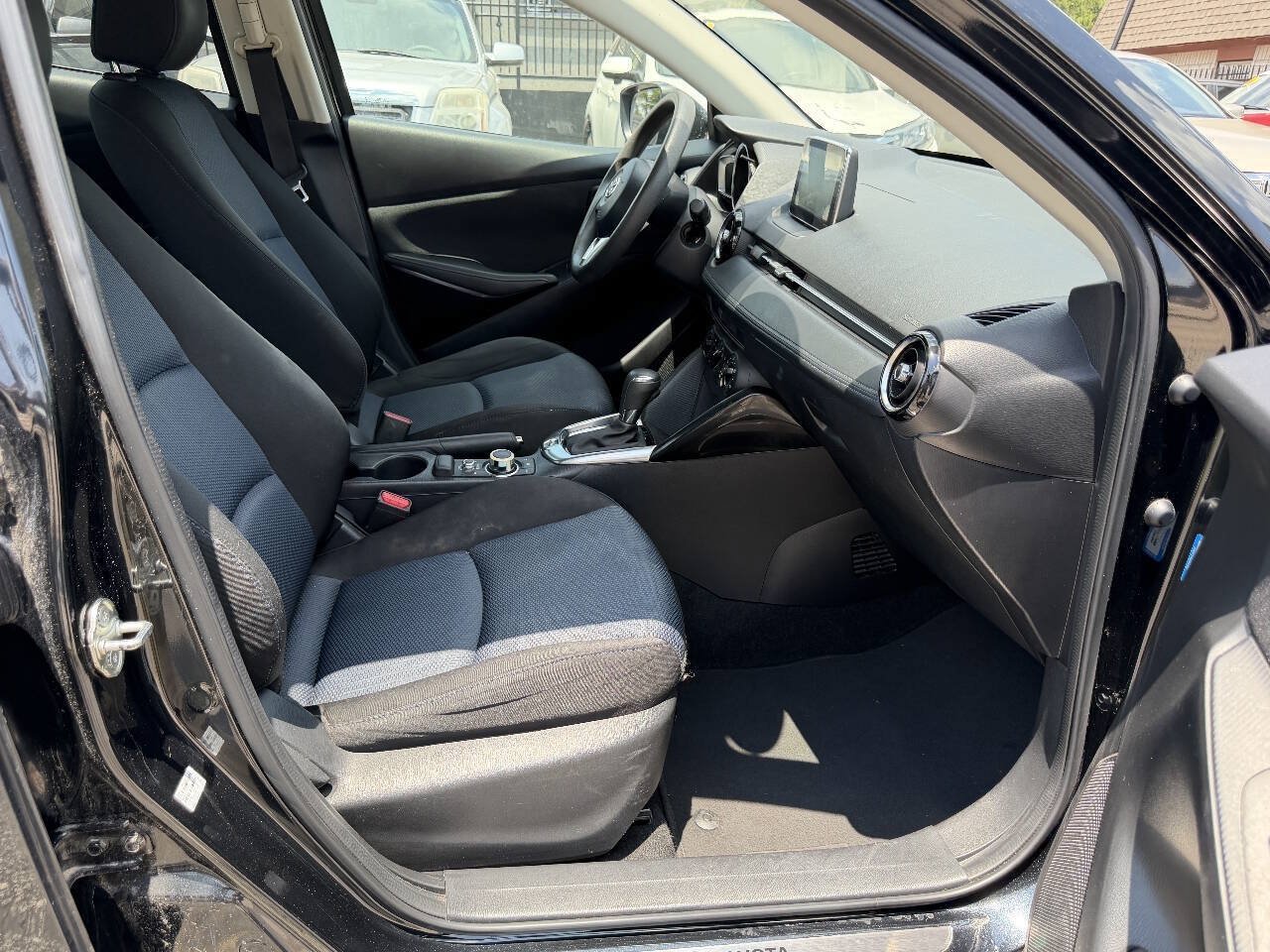 Used 2017 Toyota Yaris iA FWD image 15