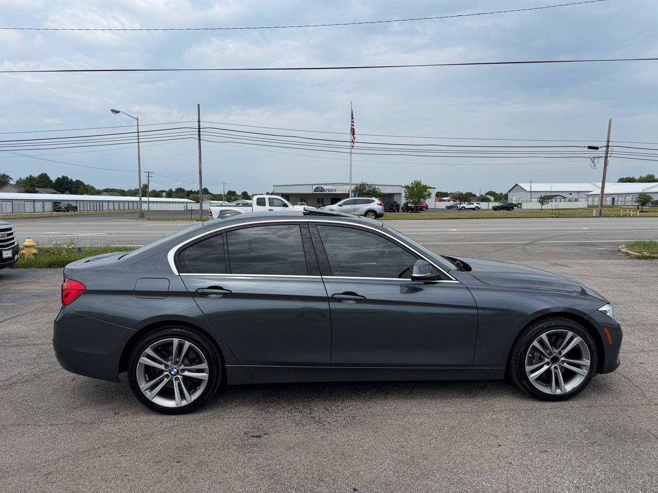 Used 2016 BMW 340i Sedan RWD image 14