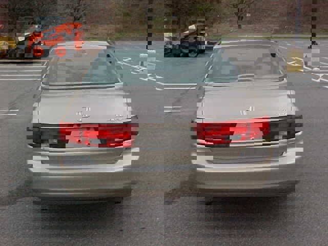 Used 2005 Honda Accord EX image 6