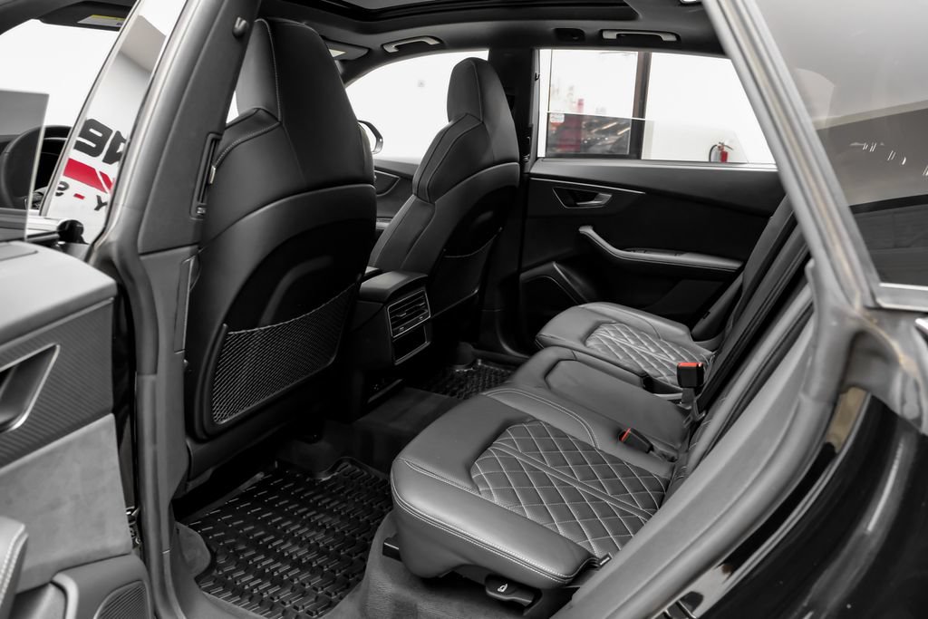 Used 2024 Audi SQ8 Premium Plus w/ Executive Package AWD/4WD image 37