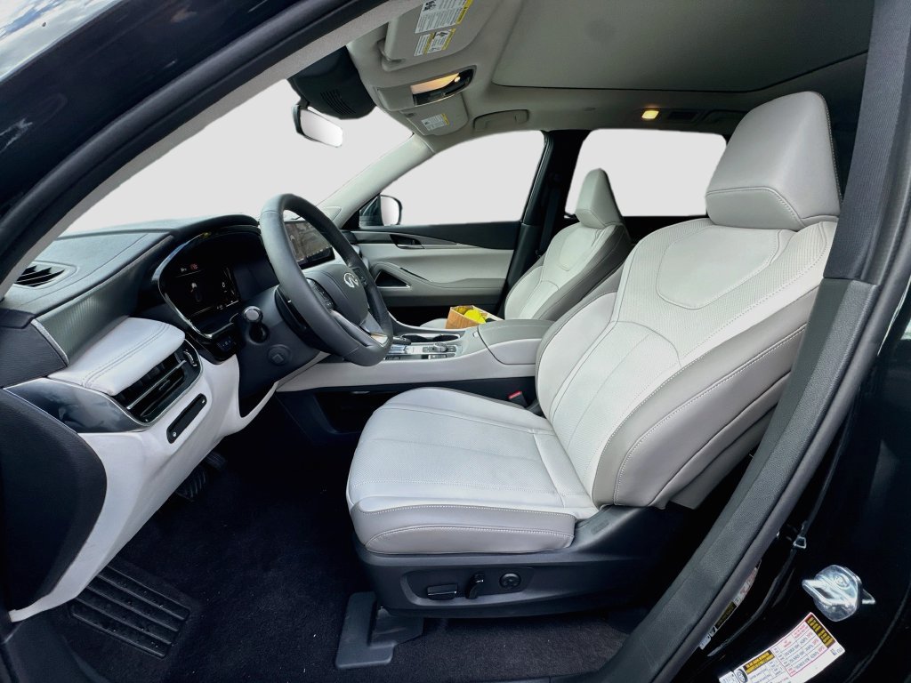 New 2027 INFINITI QX60 Luxe w/ Cargo Package FWD image 22