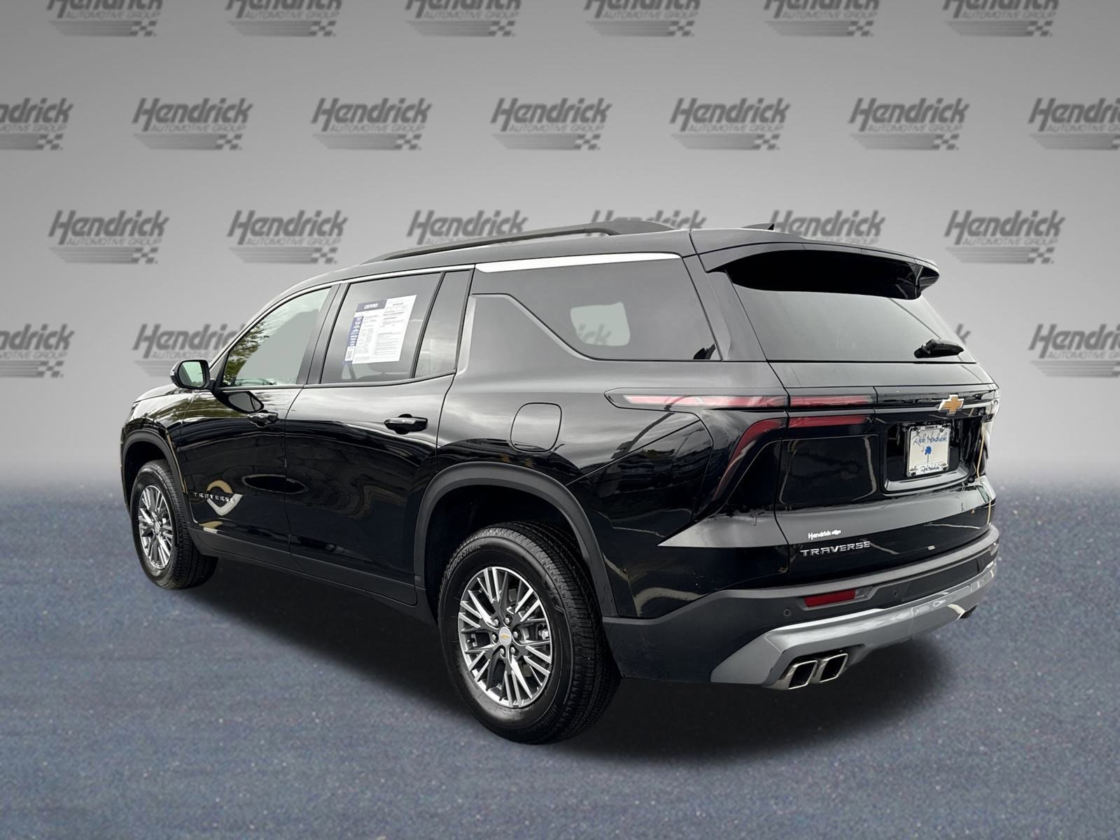 Certified 2025 Chevrolet Traverse LT image 8