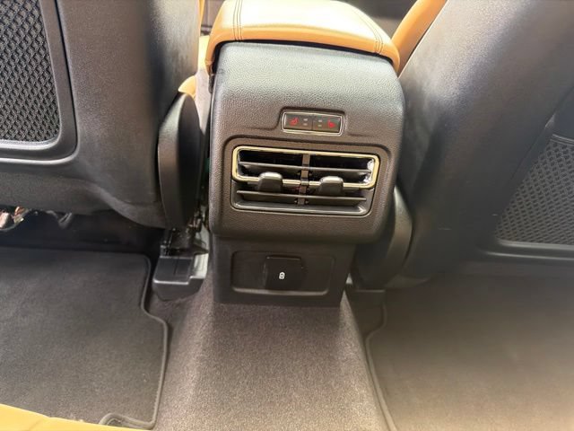 Used 2022 Lincoln Corsair Reserve w/ Equipment Group 201A AWD/4WD image 28