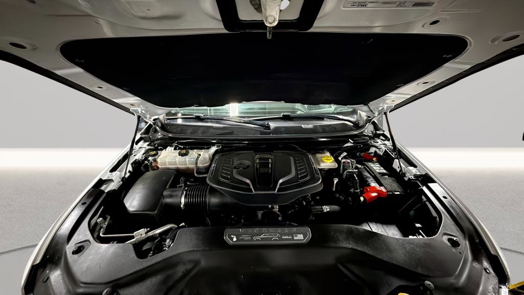 Used 2024 Jeep Wagoneer L Series III w/ Flexible Seating Group image 33