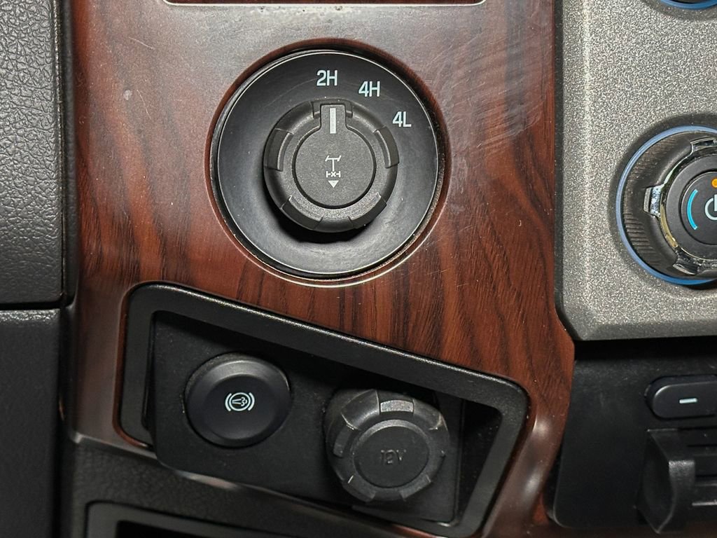 Used 2016 Ford F350 Lariat w/ Lariat Ultimate Package image 38