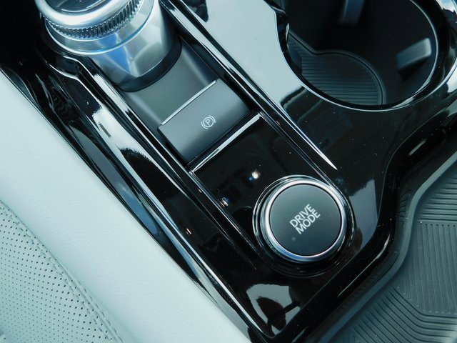 New 2026 Ford Explorer Platinum w/ LUX Leather Package image 31