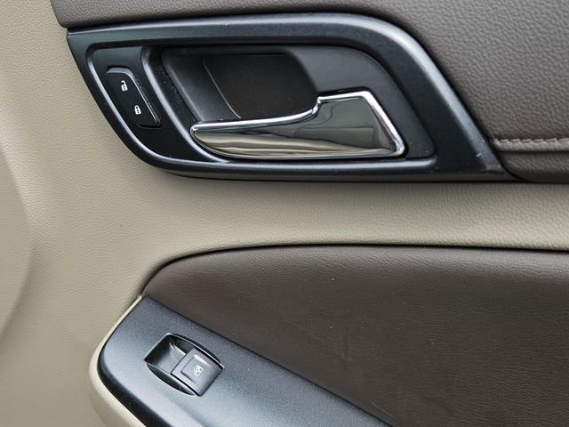 Used 2019 Chevrolet Suburban LT image 28