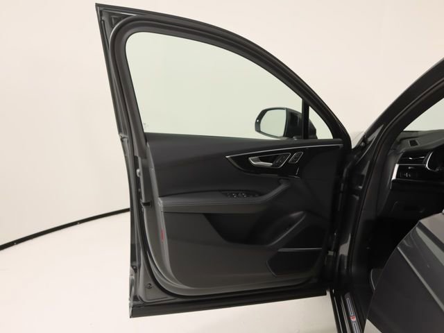 New 2026 Audi Q7 3.0T Prestige AWD/4WD image 10