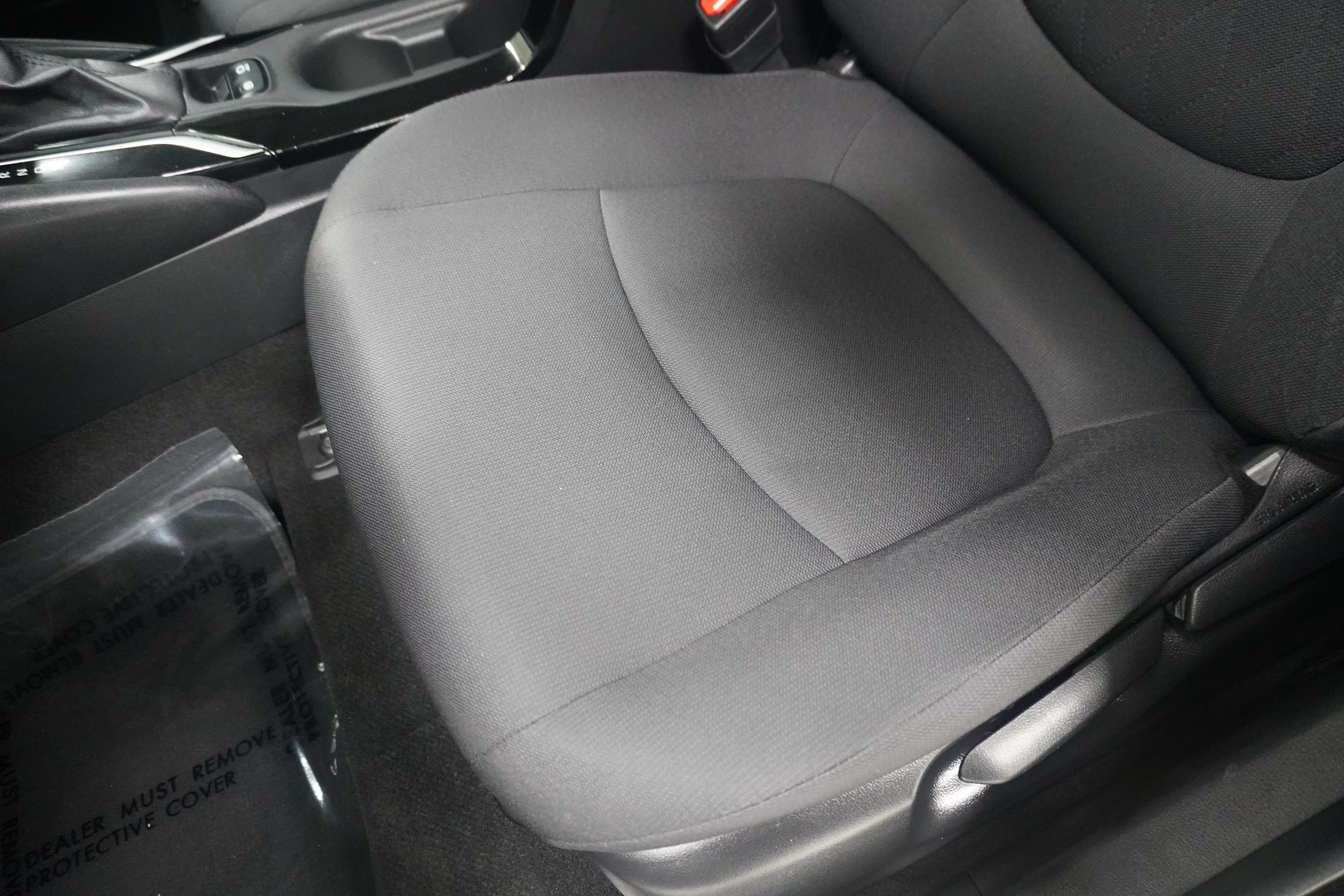 Used 2020 Toyota Corolla LE FWD image 12