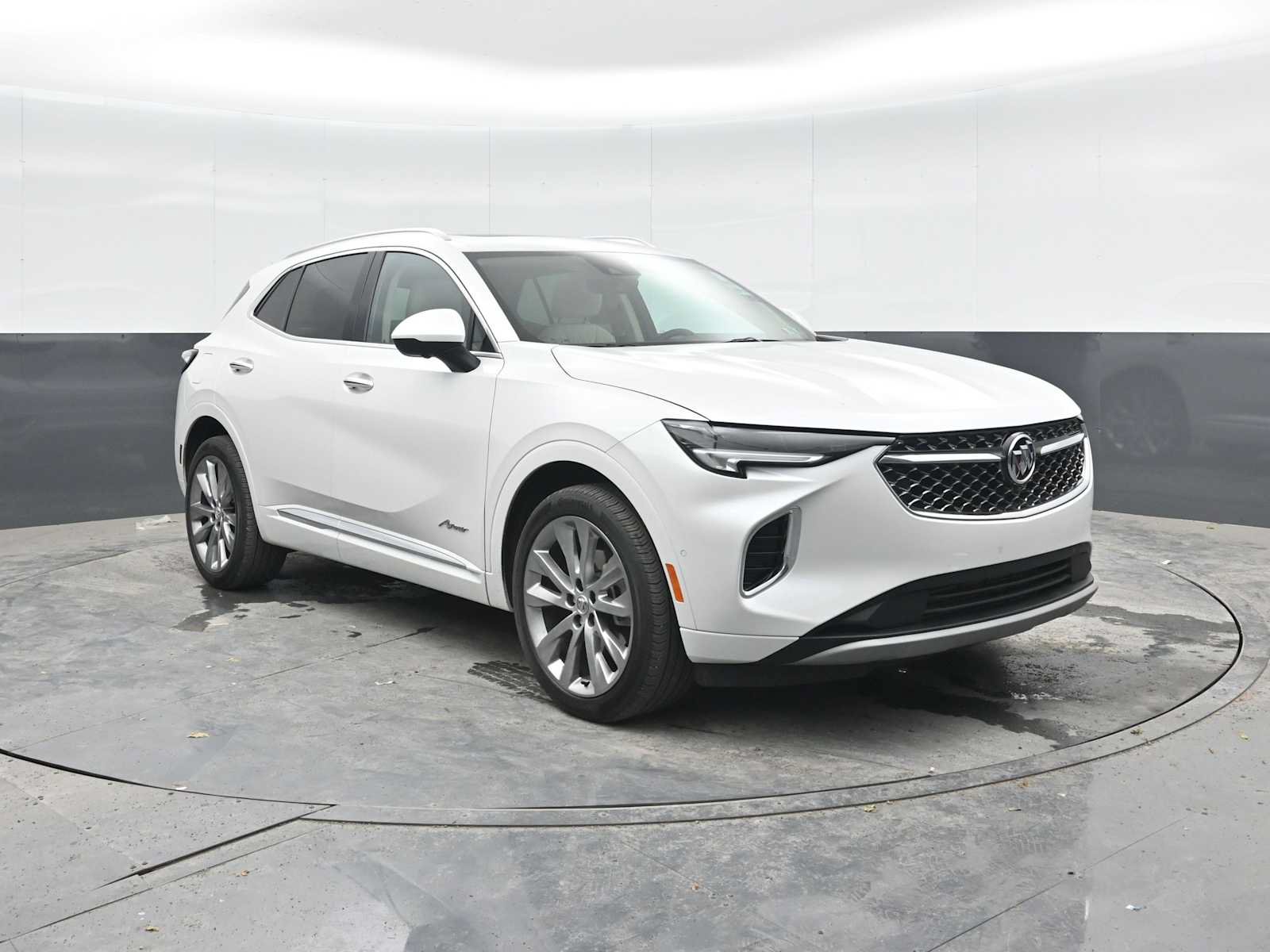 Used 2023 Buick Envision Avenir AWD/4WD image 7