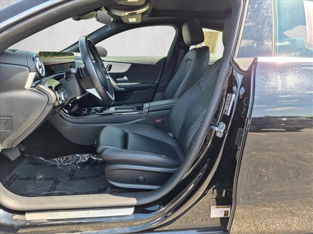 Used 2025 Mercedes-Benz CLA 250 4MATIC image 17
