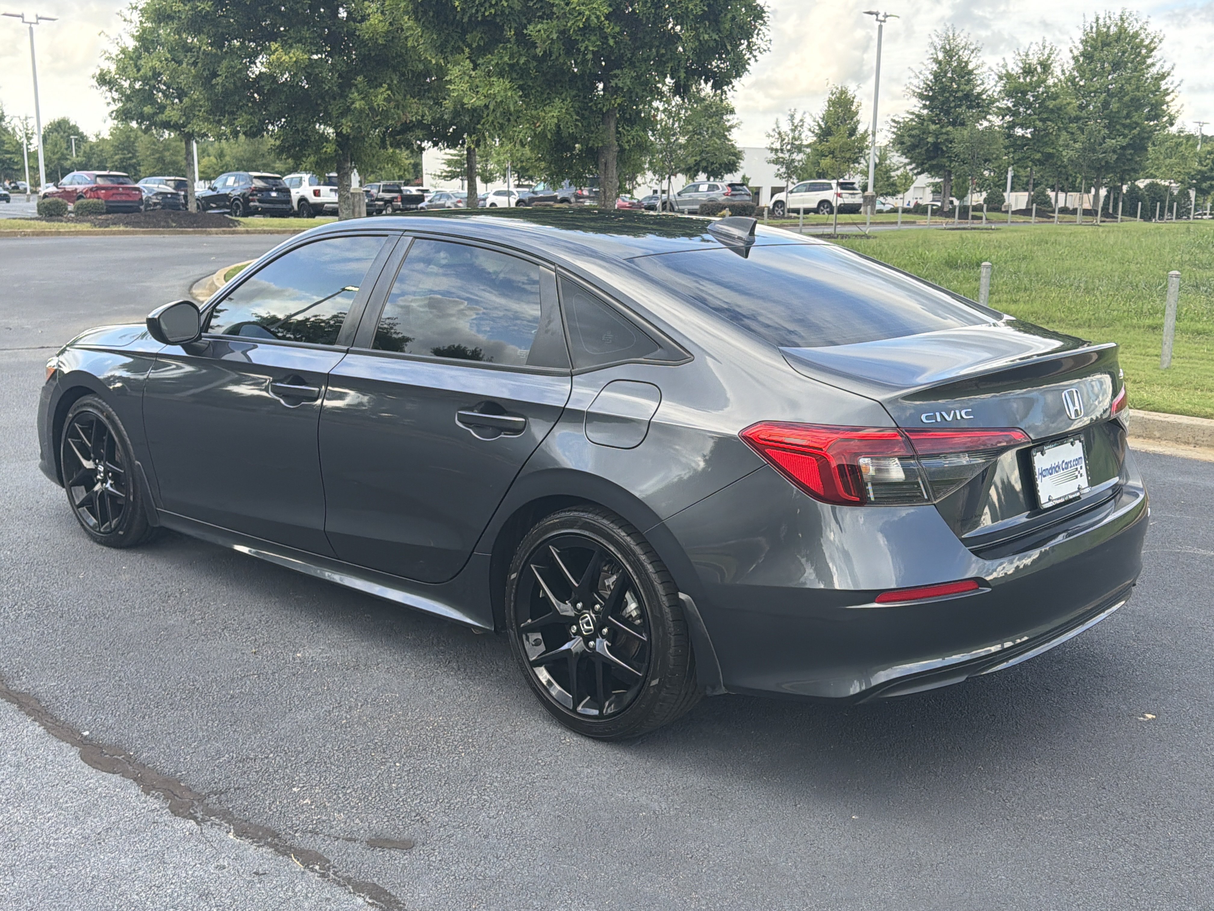 Used 2024 Honda Civic Sport image 8