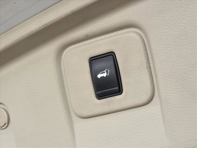 Used 2015 Nissan Murano SL w/ SL Technology Package FWD image 22