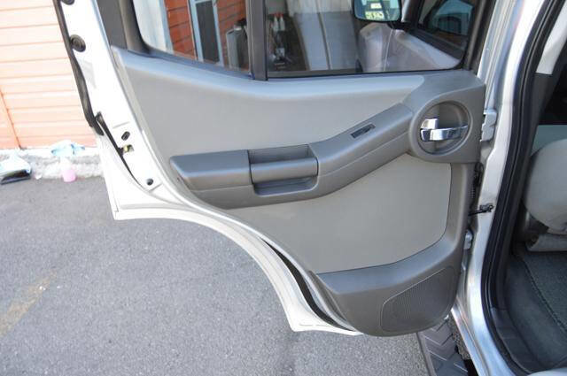 Used 2008 Nissan Xterra S w/ Supplemental Air Bag Pkg RWD image 49