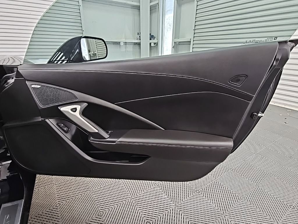 Used 2019 Chevrolet Corvette Stingray Coupe w/ Battery Protection Package image 34