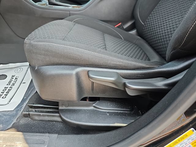 Used 2019 GMC Acadia SLE w/ LPO, Floor Liner Package FWD image 17