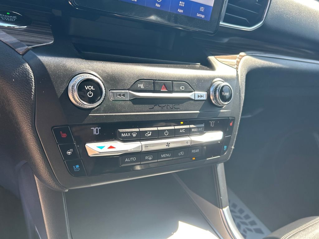 Used 2020 Ford Explorer Limited w/ Class III Trailer Tow Package image 41