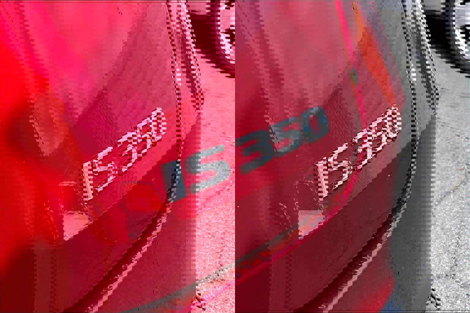 Used 2023 Lexus IS 350 F Sport w/ Navigation Package image 9