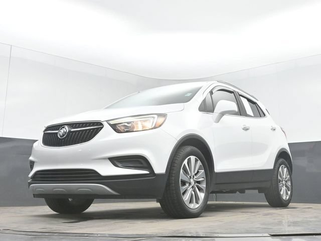 Used 2020 Buick Encore Preferred w/ Safety Package FWD image 41