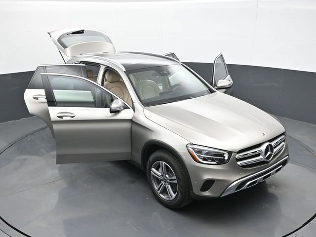 Used 2022 Mercedes-Benz GLC 300 image 32