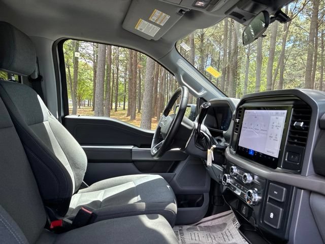 Used 2025 Ford F150 XLT w/ Equipment Group 301A Standard AWD/4WD image 17