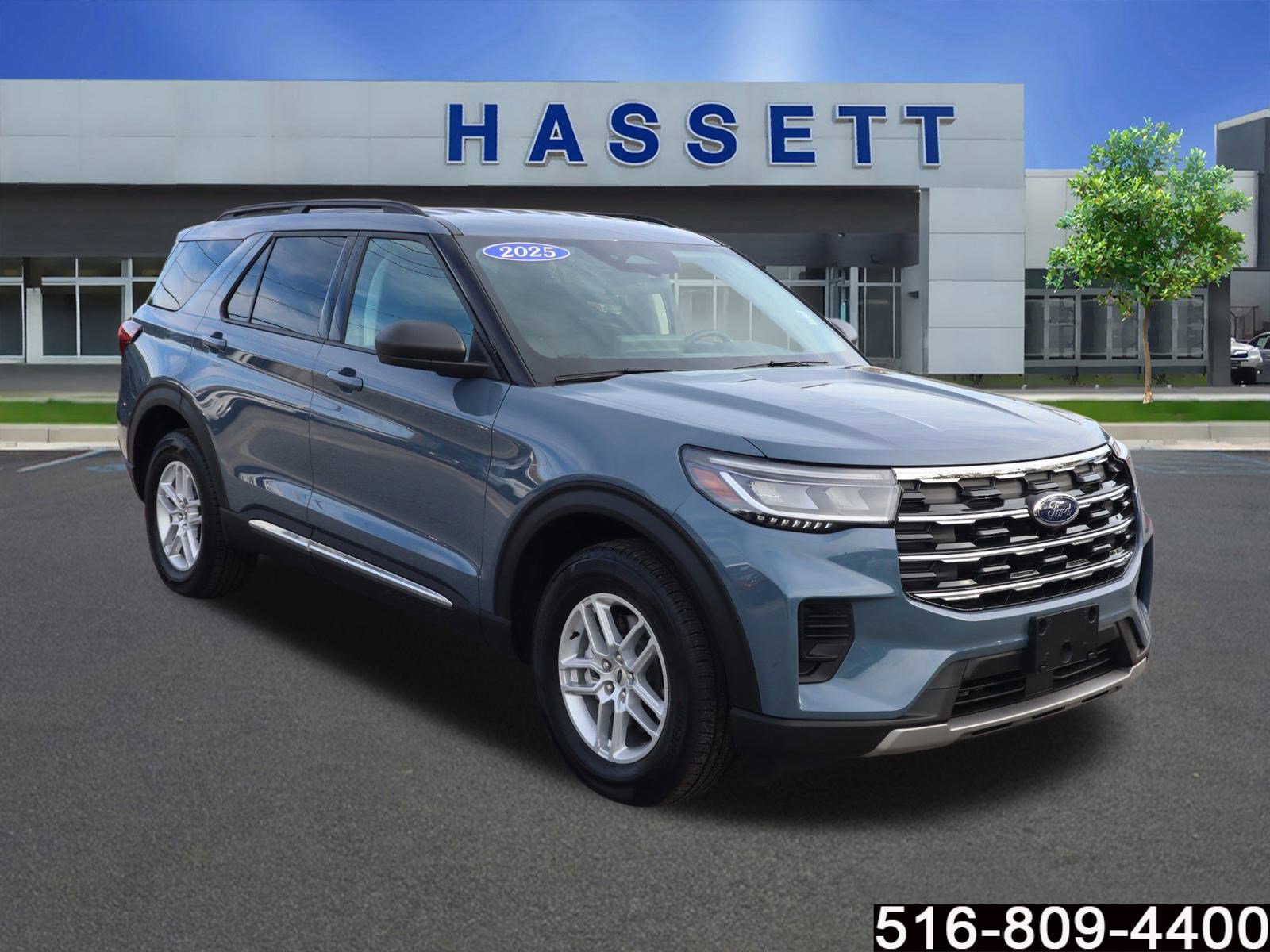 Used 2025 Ford Explorer Active AWD/4WD video 1