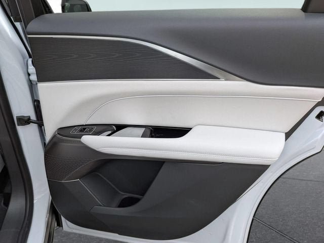 New 2026 Cadillac Lyriq Luxury RWD image 49