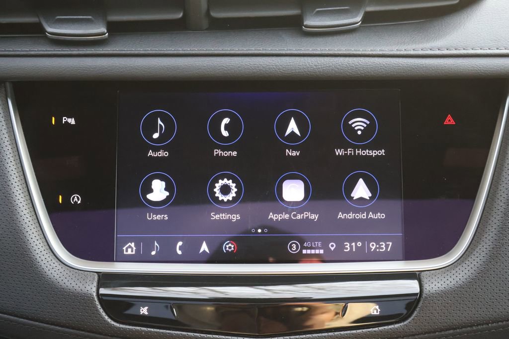 Used 2025 Cadillac XT5 Premium Luxury image 15