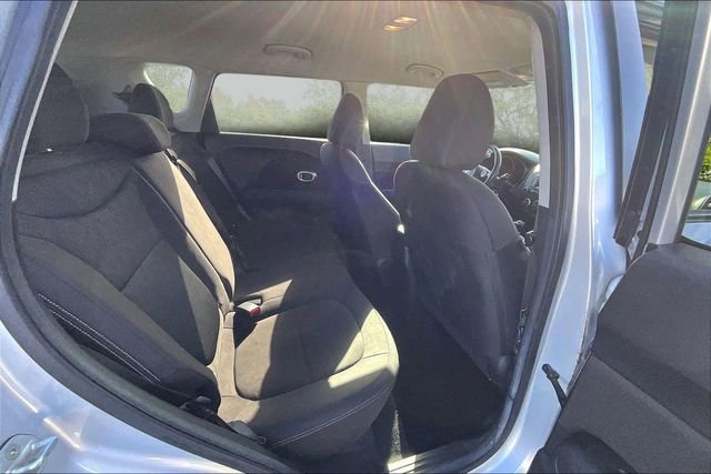 Used 2016 Kia Soul image 23