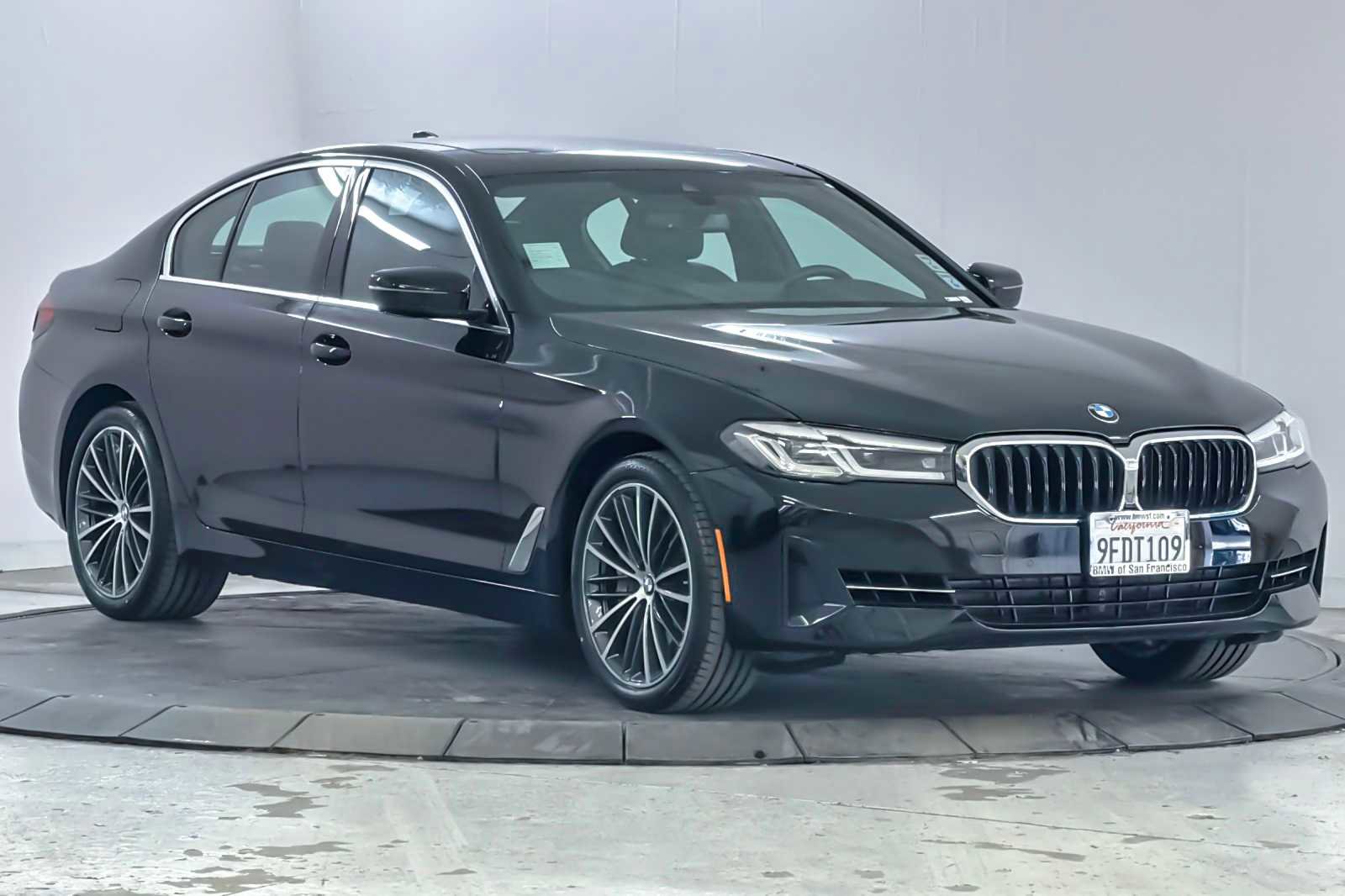 Used 2023 BMW 540i w/ Convenience Package image 9