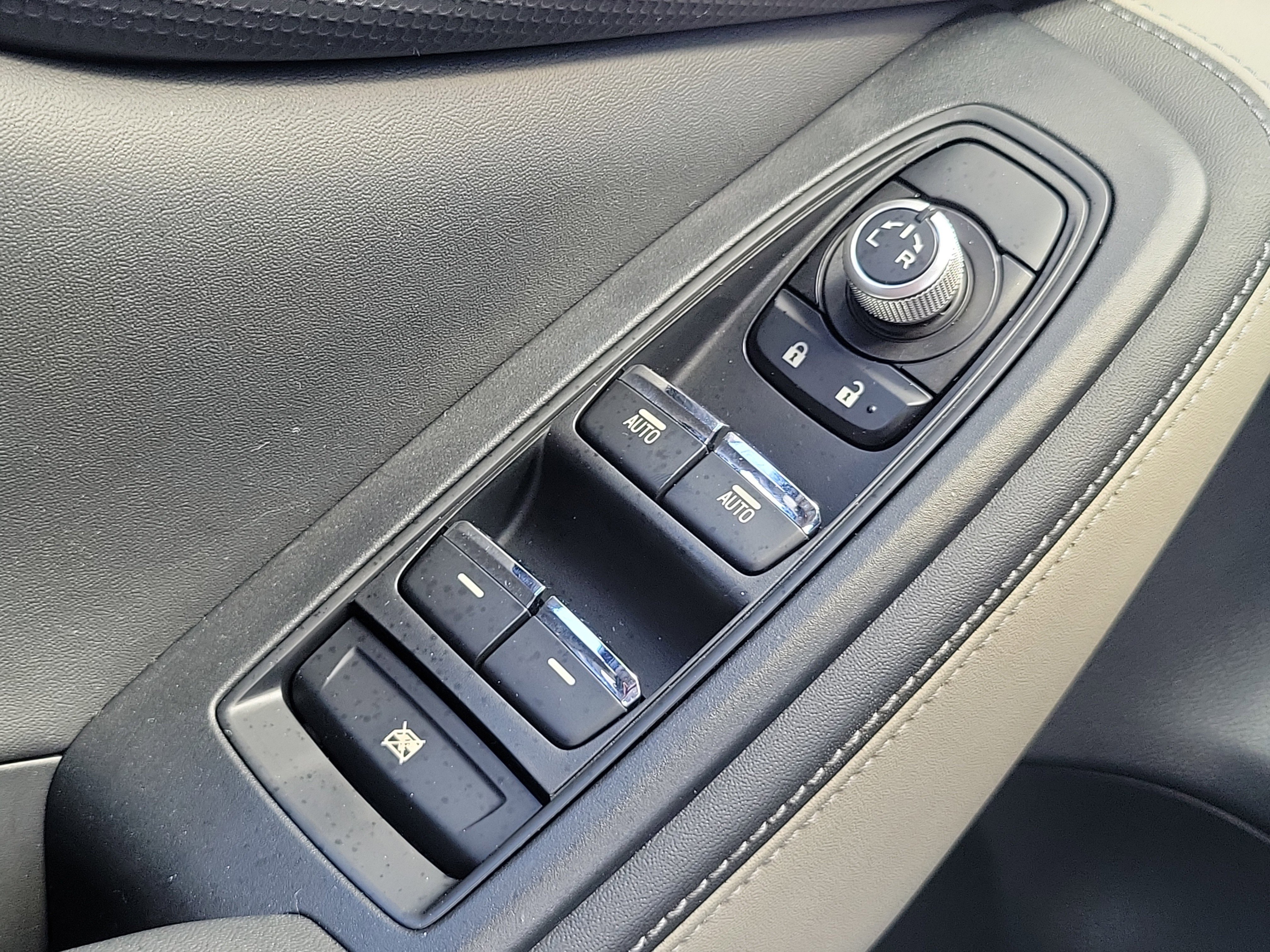 Certified 2022 Subaru Forester Limited w/ Popular Package #3 image 25