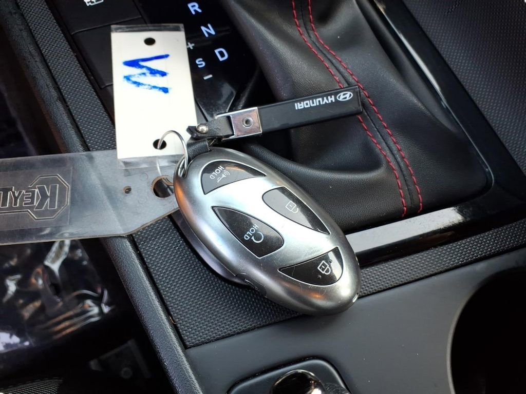 Used 2024 Hyundai Elantra N Line image 28