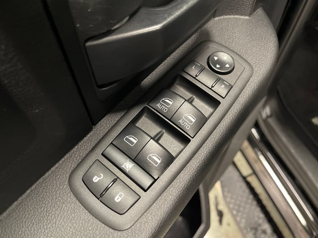 Used 2020 RAM 3500 Tradesman AWD/4WD image 16