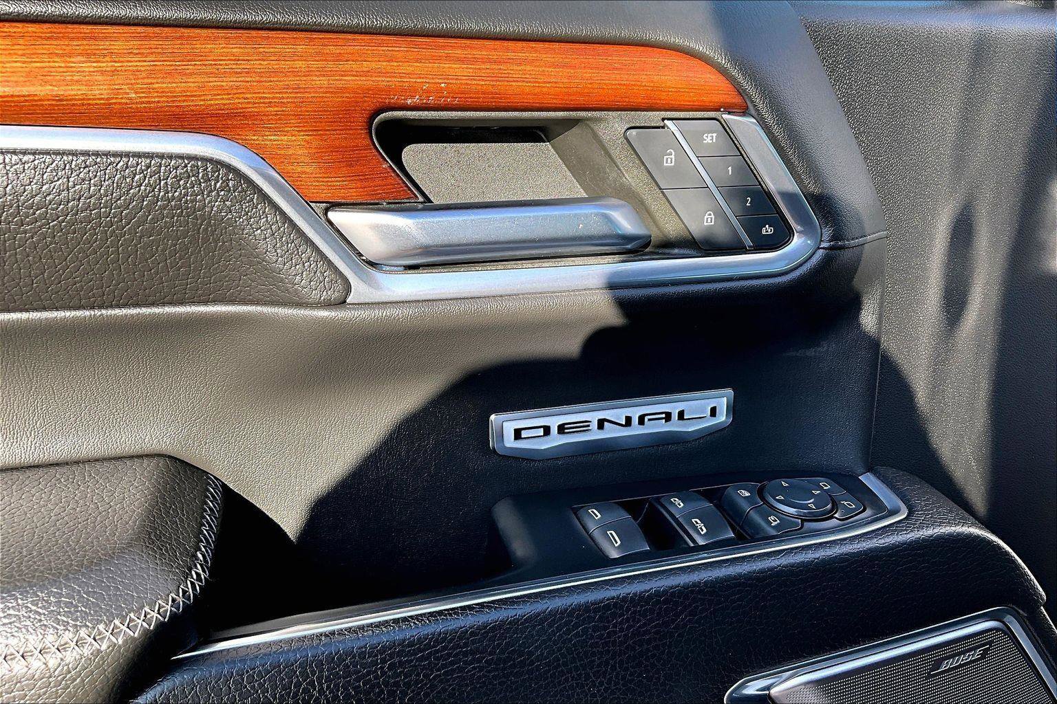 Used 2023 GMC Sierra 1500 Denali AWD/4WD image 36