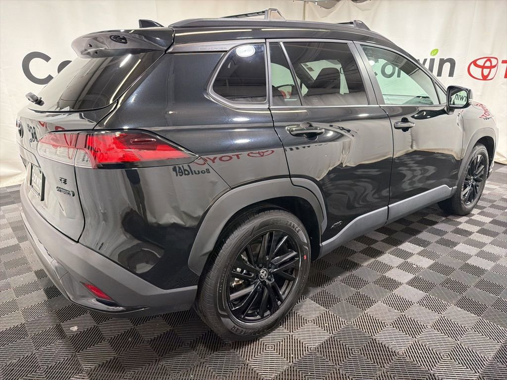 Used 2024 Toyota Corolla Cross AWD Hybrid image 7