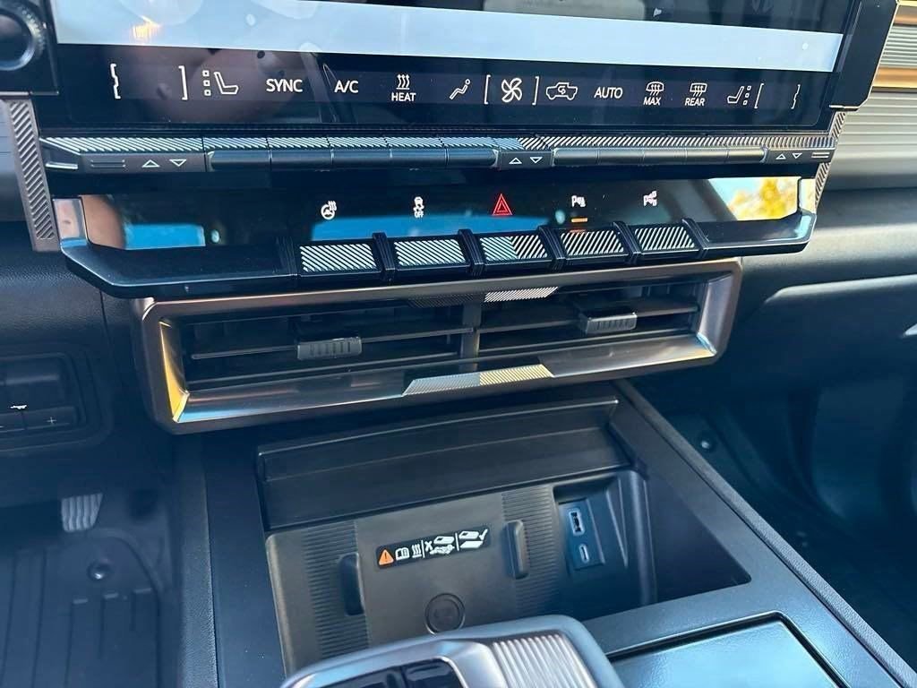 New 2025 GMC Hummer EV 3X image 37