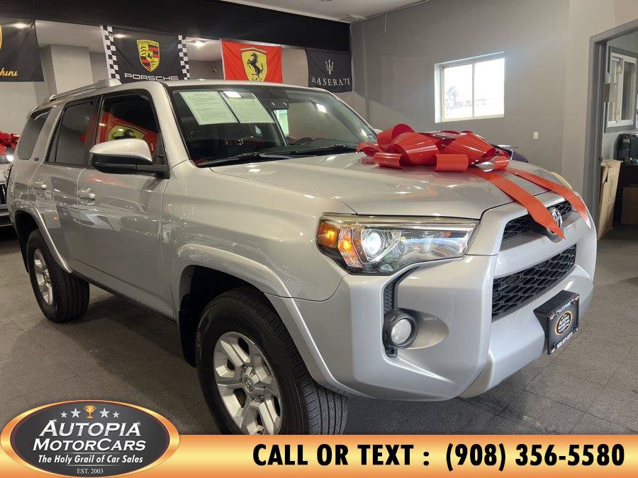 Used 2014 Toyota 4Runner SR5 AWD/4WD image 33