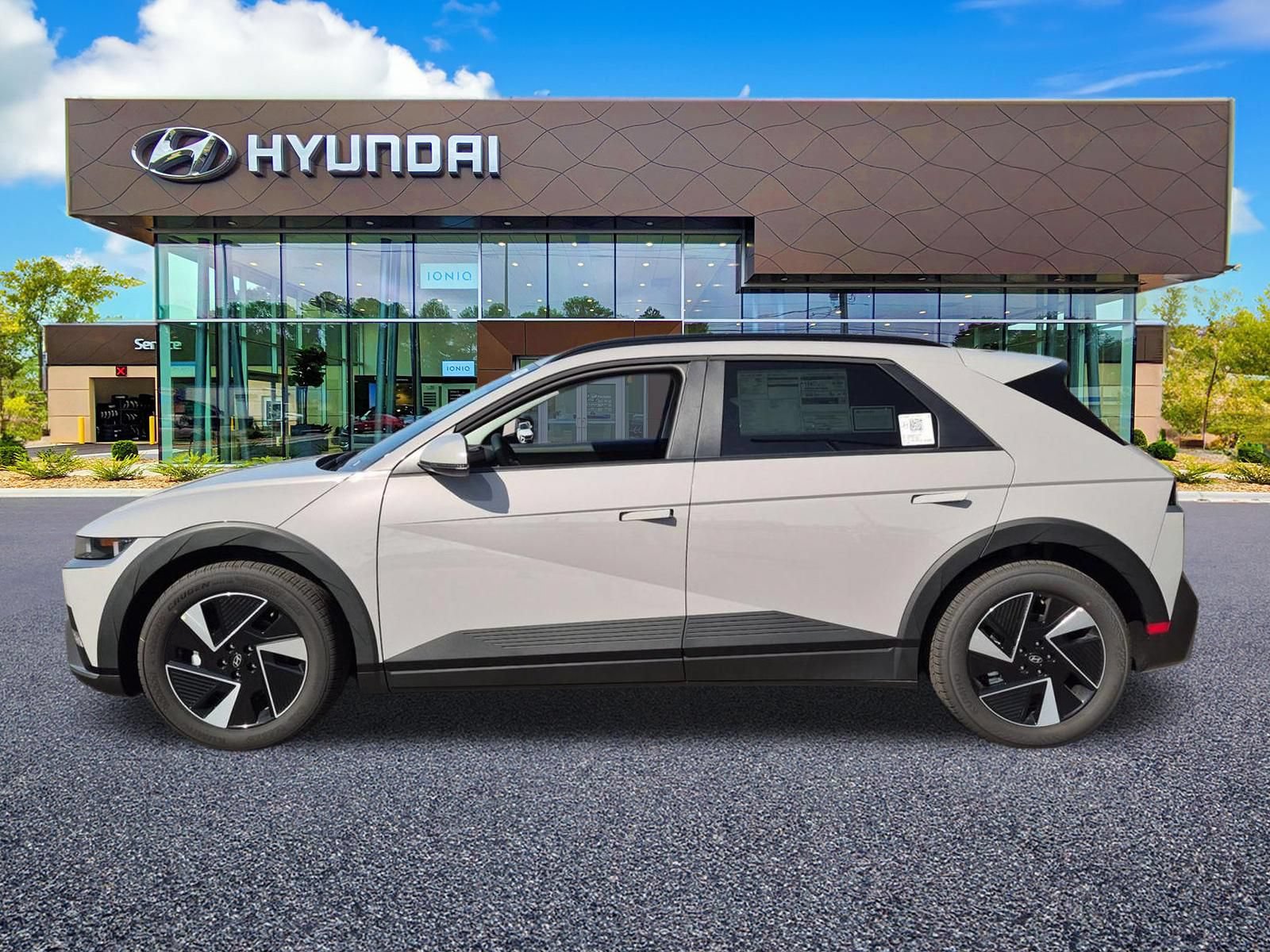 New 2027 Hyundai Ioniq 5 SEL RWD image 4