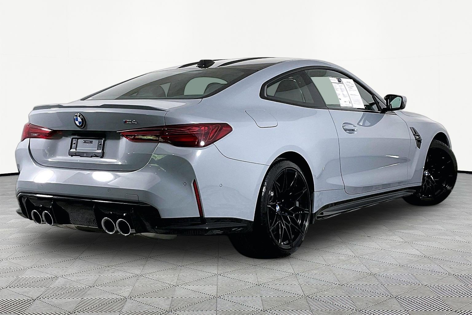 Used 2025 BMW M4 Coupe w/ Executive Package RWD image 8